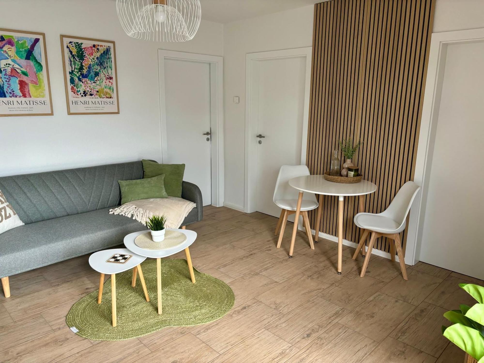 Home & Apart - Apartment Im Herzen Von Kreyenbrueck - Apartment 1 Oldenburg Buitenkant foto